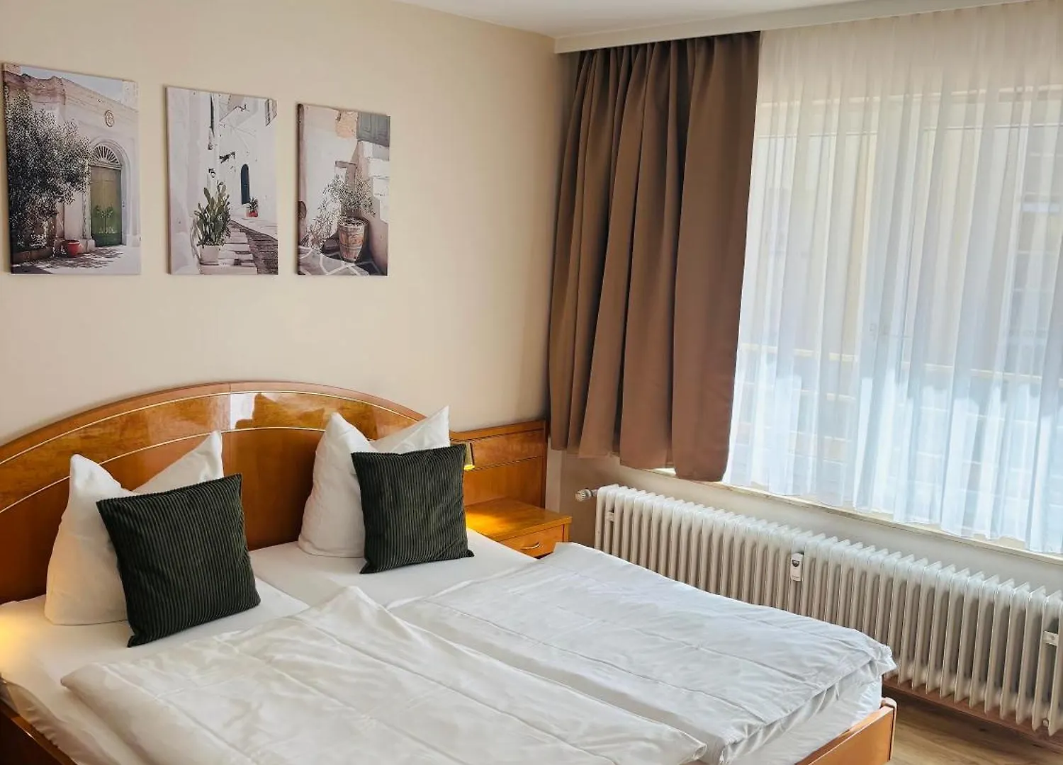 5 Zentrale Hotels nahe Ballongruppe Kieselbronn Gloß GmbH